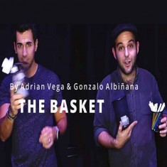 The Basket (Close-Up) by Gonzalo Albiñana